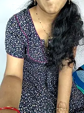 lovelygirl4567 online show from 03-22-26, 05:10