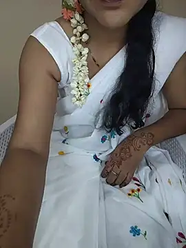 lovelygirl4567 online show from 07-31-26, 04:45