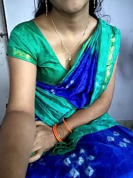 lovelygirl4567 online show from 11-05-25, 06:38