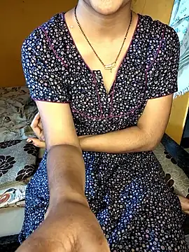 lovelygirl4567 online show from 10-08-25, 03:30