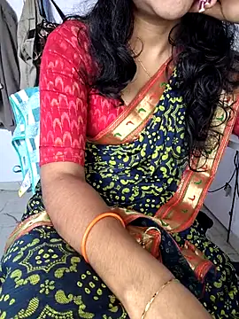 lovelygirl4567 online show from 12-01-25, 05:52