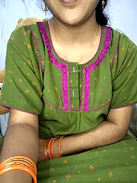 lovelygirl4567 online show from 11-18-25, 05:05