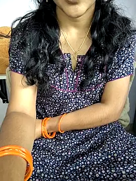 lovelygirl4567 online show from 11-20-25, 05:30