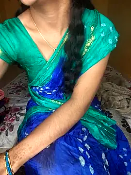 lovelygirl4567 online show from 10-21-25, 06:18