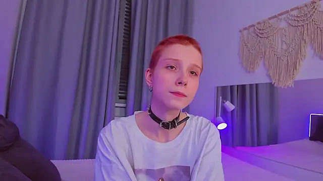 Snapshot of Iris_Pastels chatting on 02-27-25, 07:04 Iris Pastels online show from 02-27-25, 07:04