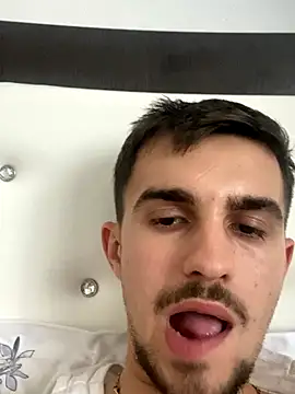 Snapshot of Demonpull69 chatting on 10-22-25, 01:43 Demonpull69 online show from 10-22-25, 01:43