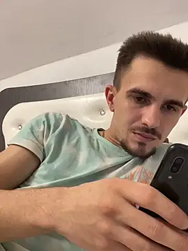 Snapshot of Demonpull69 chatting on 03-17-25, 10:19 Demonpull69 online show from 03-17-25, 10:19