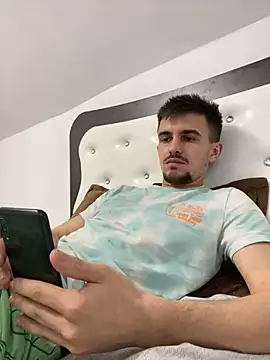 Snapshot of Demonpull69 chatting on 03-15-25, 03:06 Demonpull69 online show from 03-15-25, 03:06