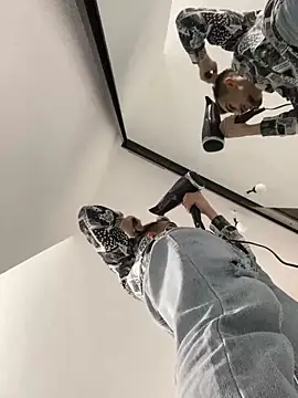 Snapshot of Demonpull69 chatting on 03-12-25, 05:17 Demonpull69 online show from 03-12-25, 05:17