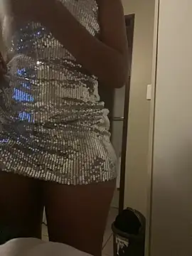 CurvyQueen19 online show from 03-04-26, 06:26