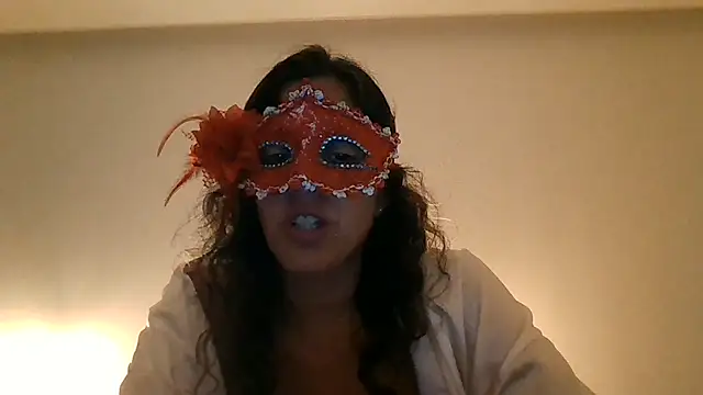 Snapshot of couple-tuga chatting on 07-08-26, 11:27 couple-tuga online show from 07-08-26, 11:27