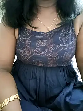 Tamil Vishalini online show from 09-26-25, 08:54