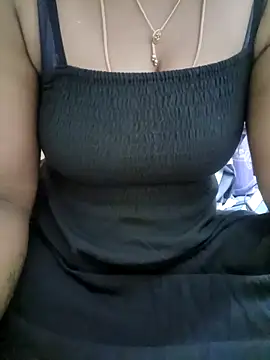 Tamil Vishalini online show from 09-18-25, 03:59