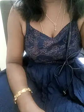 Tamil Vishalini online show from 09-28-25, 10:28