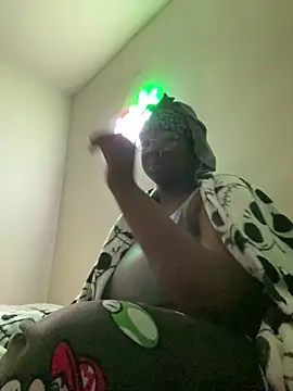 DamnBubbles online show from 02-10-26, 03:27