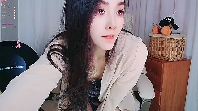 xiaotiantian-76 online show from 11-10-25, 04:06