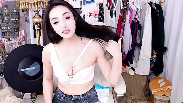 xiaotiantian-76 online show from 01-18-26, 12:19