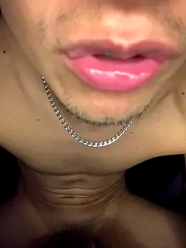 gabrielzinnnn085 online show from 10-01-25, 02:27