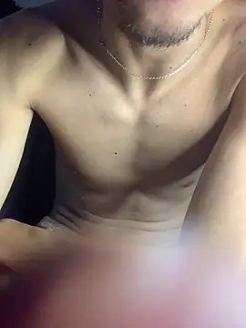 gabrielzinnnn085 online show from 04-02-26, 10:16