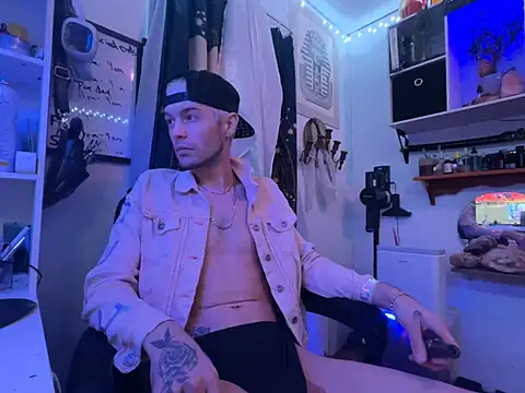 Trystan Spellman online show from 03-08-26, 01:55