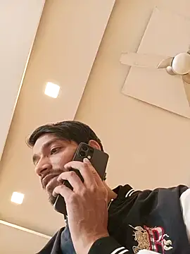 Tarun 0026 online show from 12-18-25, 08:30