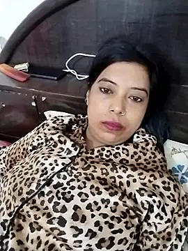 Snapshot of Rinku-Rani chatting on 10-13-25, 01:29 Rinku-Rani online show from 10-13-25, 01:29