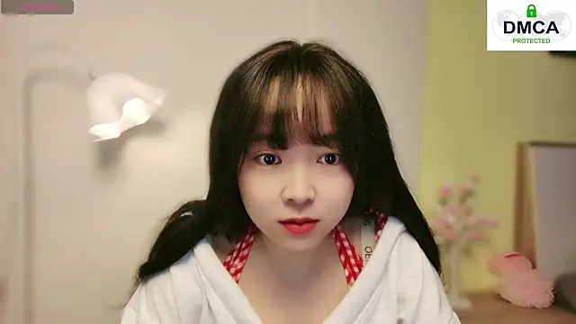 Snapshot of Chenjing0 chatting on 01-06-25, 05:19 Chenjing0 online show from 01-06-25, 05:19