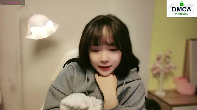Snapshot of Chenjing0 chatting on 01-07-25, 08:03 Chenjing0 online show from 01-07-25, 08:03