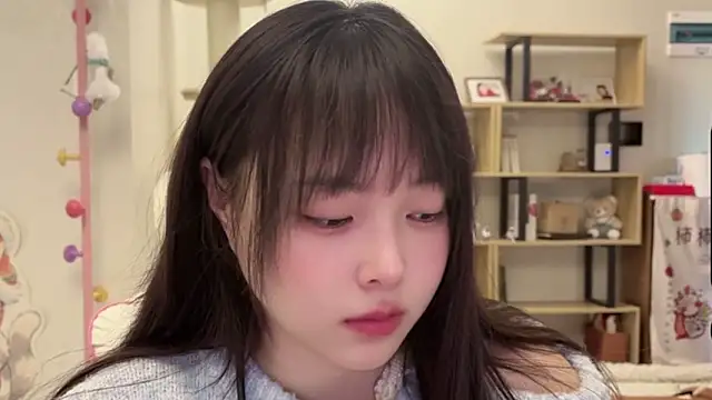 Chenjing0 online show from 02-15-26, 04:35