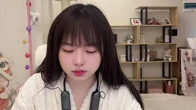 Chenjing0 online show from 02-06-26, 04:30