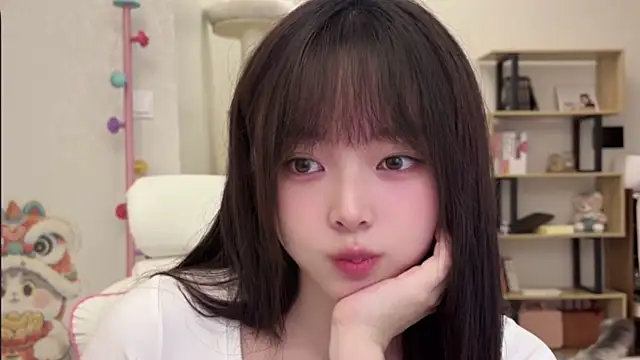 Chenjing0 online show from 11-11-25, 03:23