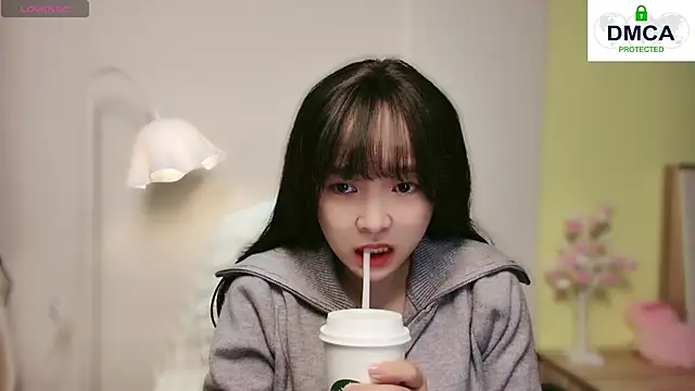 Snapshot of Chenjing0 chatting on 01-10-25, 10:06 Chenjing0 online show from 01-10-25, 10:06