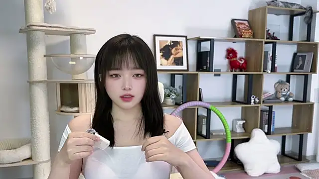 Chenjing0 online show from 04-14-26, 01:05