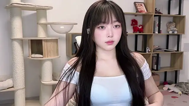 Chenjing0 online show from 05-14-26, 12:13