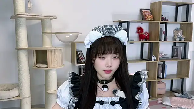 Chenjing0 online show from 04-30-26, 01:18