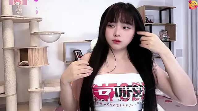 Snapshot of Chenjing0 chatting on 07-07-26, 12:31 Chenjing0 online show from 07-07-26, 12:31