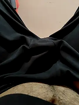 Snapshot of dreamers_dick chatting on 02-09-25, 03:53 dreamers dick online show from 02-09-25, 03:53