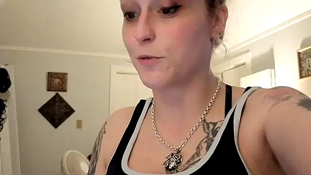 Snapshot of damselaintstressn chatting on 09-14-25, 03:12 damselaintstressn online show from 09-14-25, 03:12