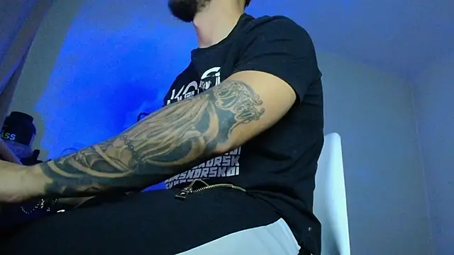 XanderCage99 online show from 11-16-25, 06:01