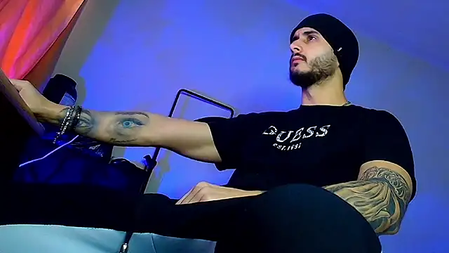 Snapshot of XanderCage99 chatting on 02-01-26, 11:19 XanderCage99 online show from 02-01-26, 11:19