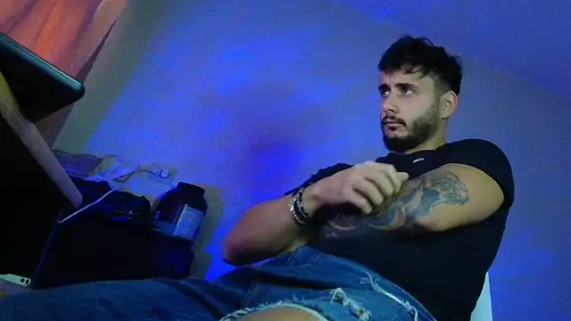 XanderCage99 online show from 10-25-25, 07:29