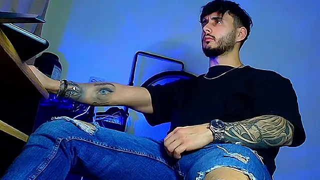 Snapshot of XanderCage99 chatting on 02-23-26, 12:56 XanderCage99 online show from 02-23-26, 12:56