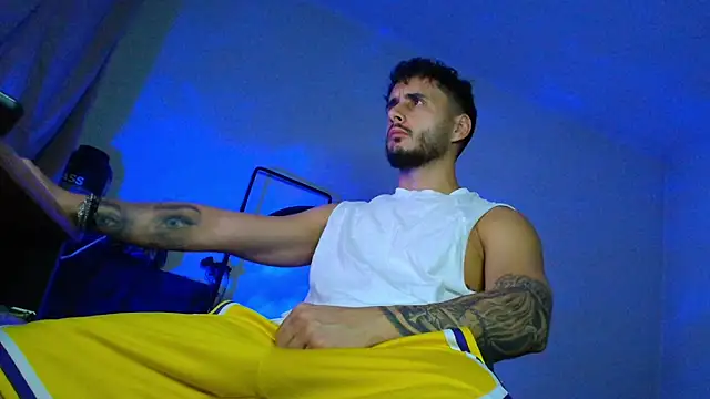 XanderCage99 online show from 11-10-25, 02:38