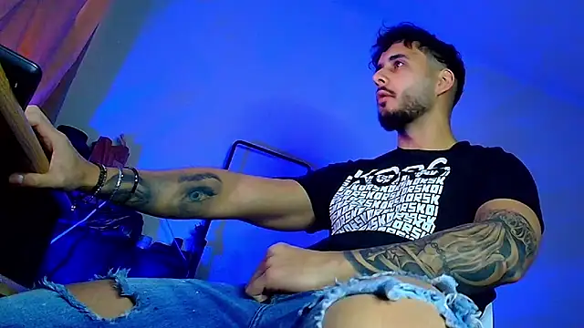 XanderCage99 online show from 12-23-25, 08:24