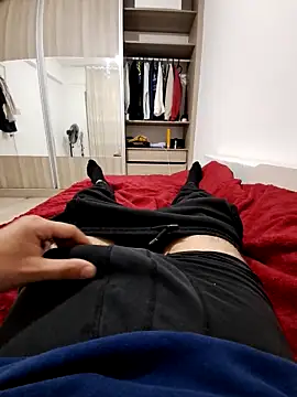 Snapshot of merty2233 chatting on 02-11-25, 09:35 merty2233 online show from 02-11-25, 09:35