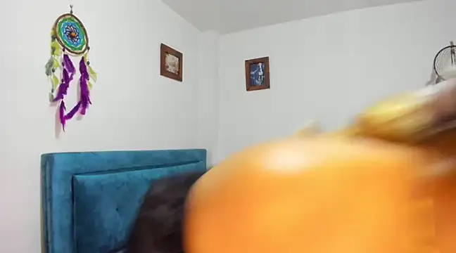 sofi saliva2511 online show from 03-18-25, 06:28