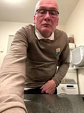 Parleg2 online show from 01-18-26, 03:48