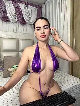 Snapshot of verosantana15 chatting on 10-16-25, 01:14 verosantana15 online show from 10-16-25, 01:14