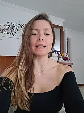karina warthon online show from 07-06-26, 05:48