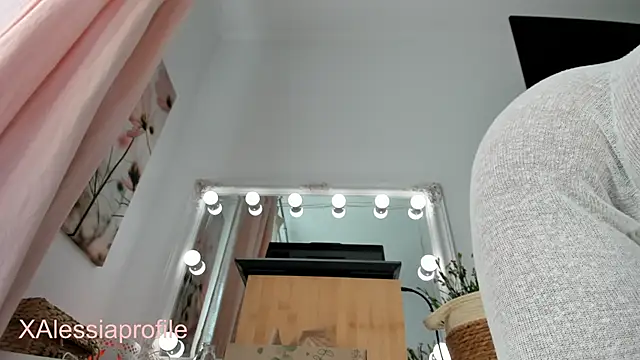 AlessiaAllegra online show from 06-15-26, 08:14